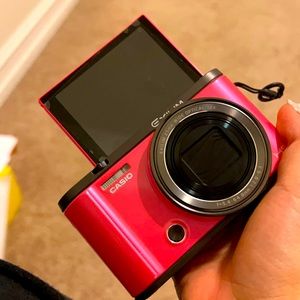 Casio Exilim EX-ZR3500  Digital Camera Pink *superb *tested